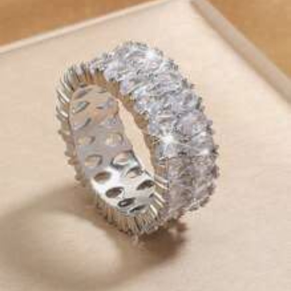 Double Row Cubic Zirconia Engagement, Wedding Band or Anniversary Ring, Sz 6 - Picture 4 of 7